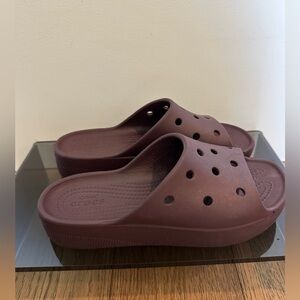 CROCS Women's Platform Shoes in Burgundy